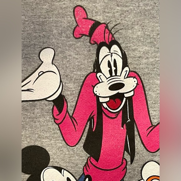 Vintage Disney grey crew neck sweatshirt - size medium - Picture 7 of 8